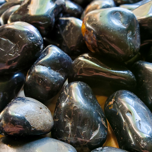 Tumbled black onyx stones
