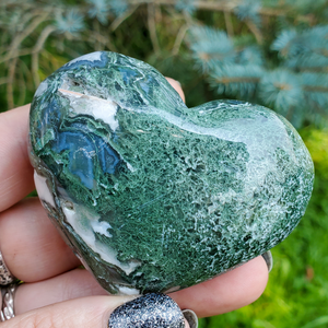 Moss agate carved gemstone heart 