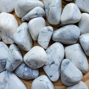 Howlite tumbled crystals