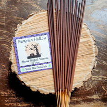 Load image into Gallery viewer, Pumpkin scented hand dipped incense sticks
