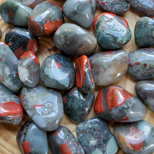 Tumbled bloodstone crystals