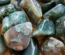 Load image into Gallery viewer, Moss Agate tumbled gemstones, ethically sourced crystals
