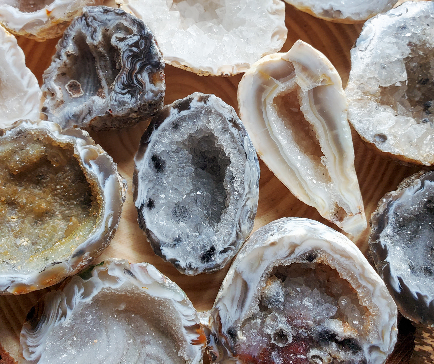 Occo agate geodes