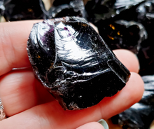 Load image into Gallery viewer, Rough Black Obsidian gemstones
