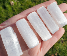 Load image into Gallery viewer, Small Selenite Stick - 2-2.5 inches
