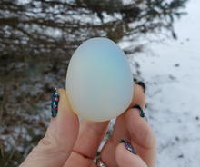 Load image into Gallery viewer, Opalite Crystal Egg 

