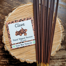 Load image into Gallery viewer, Clove scented hand dipped incense sticks 
