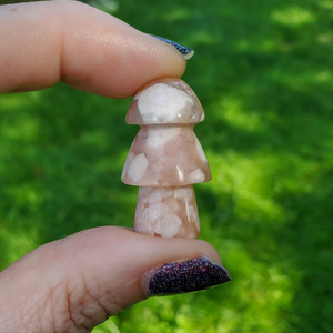 Carved flower agate mushroom