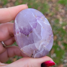Load image into Gallery viewer, Amethyst Palm Stones 

