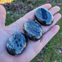 Load image into Gallery viewer, Pyrite Palm Stones - 1.5-2 inch
