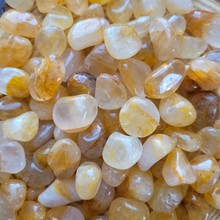 Load image into Gallery viewer, Golden healer quartz tumbled gemstones 
