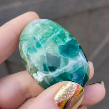 Load image into Gallery viewer, Green Fluorite Palm Stone - 2 inch
