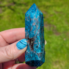 Load image into Gallery viewer, Blue Apatite Point - Apatite Tower
