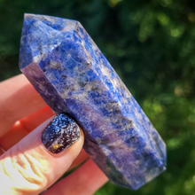 Load image into Gallery viewer, Sodalite Point - Sodalite Gemstone Tower
