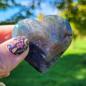 Moss Agate Heart Carving - Agate Gemstone Heart - 2 inch