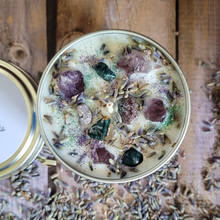 Load image into Gallery viewer, Lavender vanilla soy wax candle with crystals 
